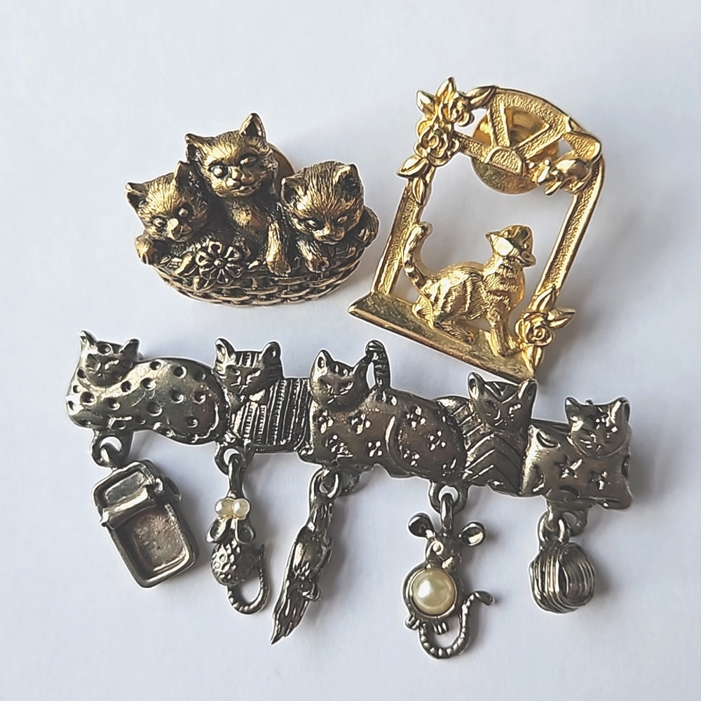 Lot of Vintage Cat Brooches / Pins for a Cat Lover, Avon and AJC